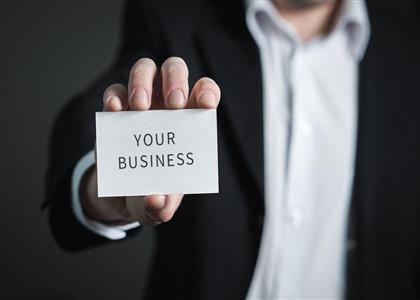 Business cards: the Do's and Don'ts