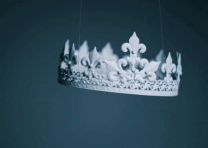 Comment créer un logo avec une couronne