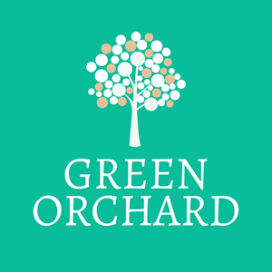green orchard logo with  apples - Agricultura